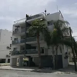 Апартаменти Fine Designed Flat 302